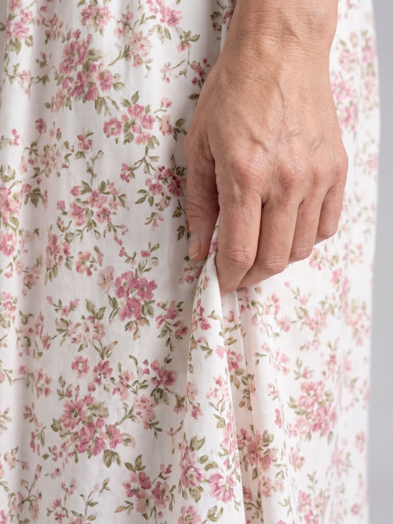 Amelia | Sleeveless Floral V Neck Midi Dress